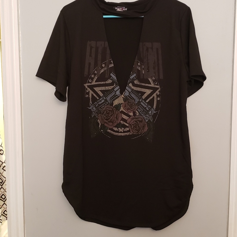 Fashion Nova Choker Tee